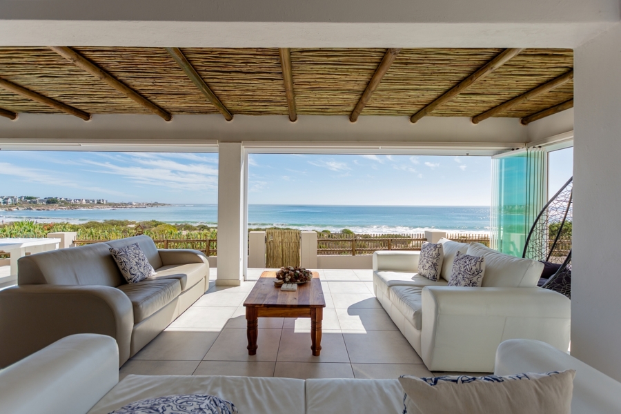 4 Bedroom Property for Sale in Britannia Bay Western Cape